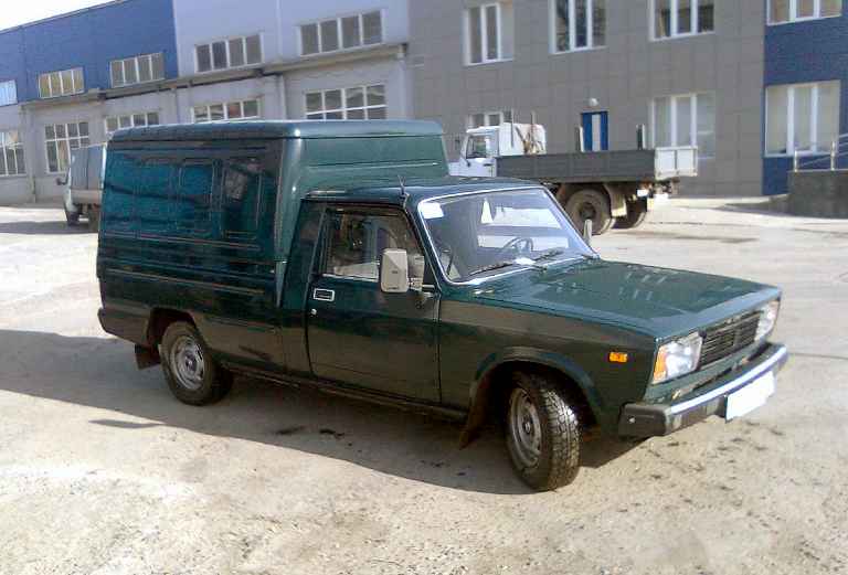 Заказ грузовой машины для транспортировки вещей : коробки, одежда, мебель из Волжского в Санкт-Петербург